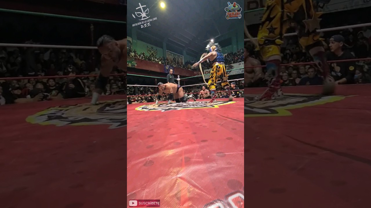 Psycho Clown Hace Calzon Chino a TEXANO JR.y agarra Cinturonazos a sus Rivales.Hace Cimbrar la Arena