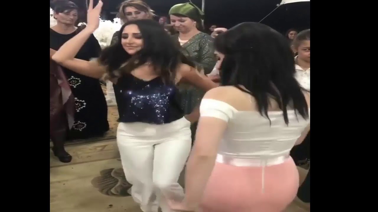 QIZ TOYDA QAN ELEYIR IZLEYIN