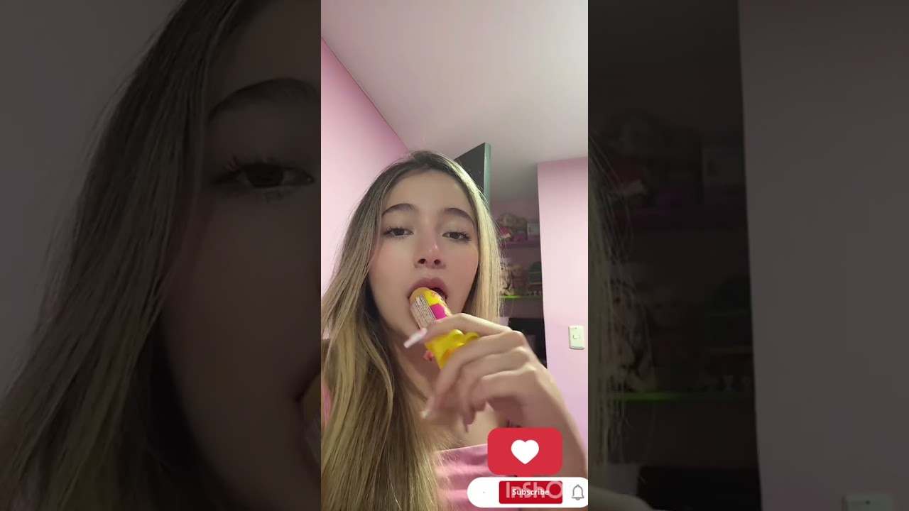 queen #periscope #livestream #live 16144
