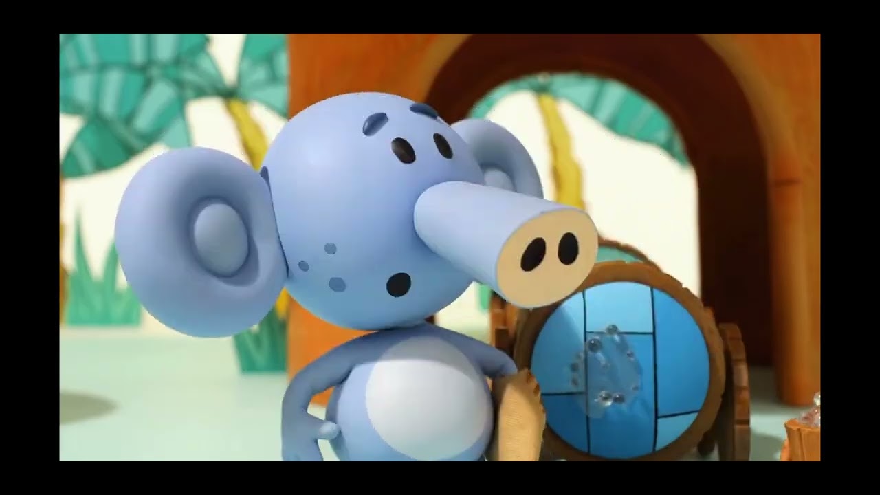 Raa Raa The Noisy Lion Intro (2011)