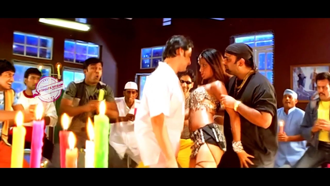 Rachana Maurya    M B B S  Very bold item song Remixed cuts