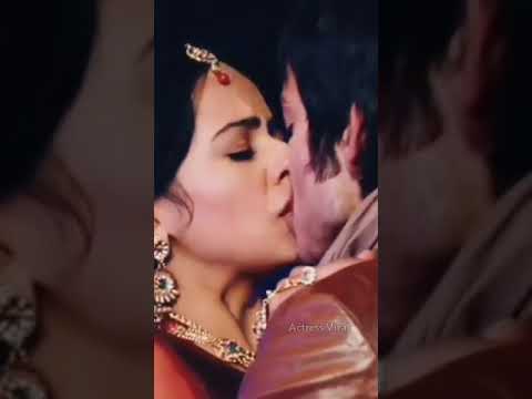 Rakul Preet Lip Lock | Rakul Hot Kissing video | RakulPreet Vertical video