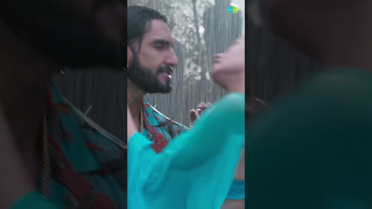 #ranveersingh and #aliabhatt ki chemisrty is no less than a toofan 😍😍 #saregamamusic #ytshorts