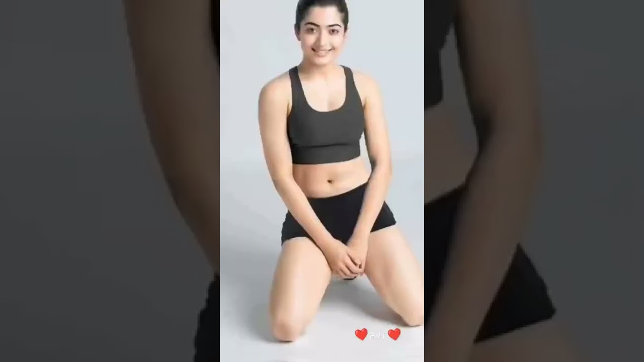 rashmika mandanna bikini photos saxey photo 💋👄👙