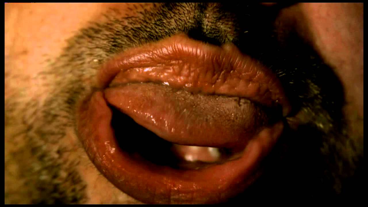 Raspberry/Tongue in Slow Motion