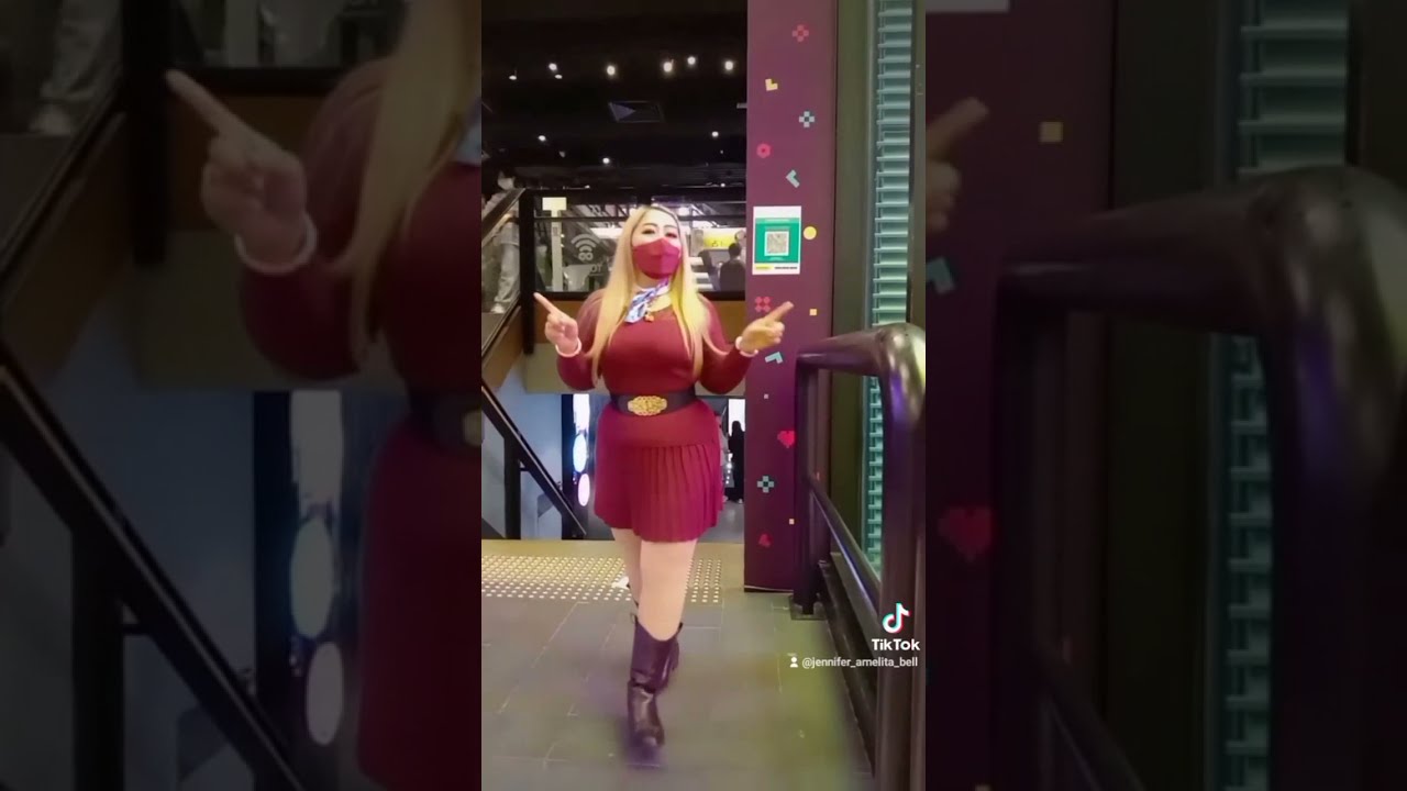 Ratu Tik Tok Jennifer Arnelita Bell kembali lagi guys
