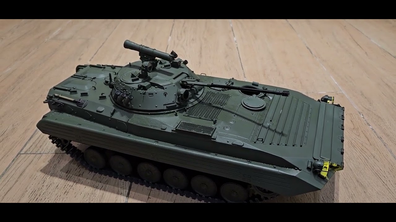 RC BMP-2 1/16 Hooben