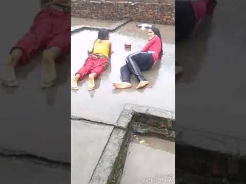 Real Monsoon season enjoyed by these villages GIRL | Desi Girls Rain Dance on roof