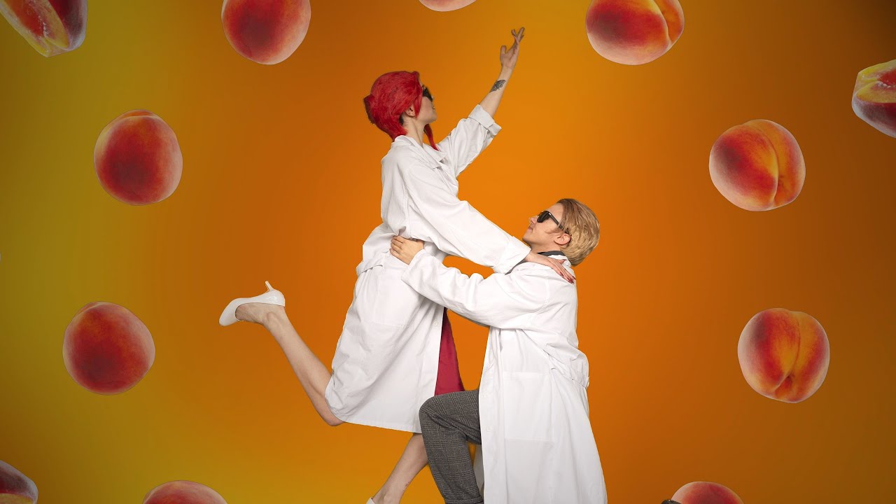 Red Flags (ft. Montaigne) - Cosplayer Music Video (CMV)