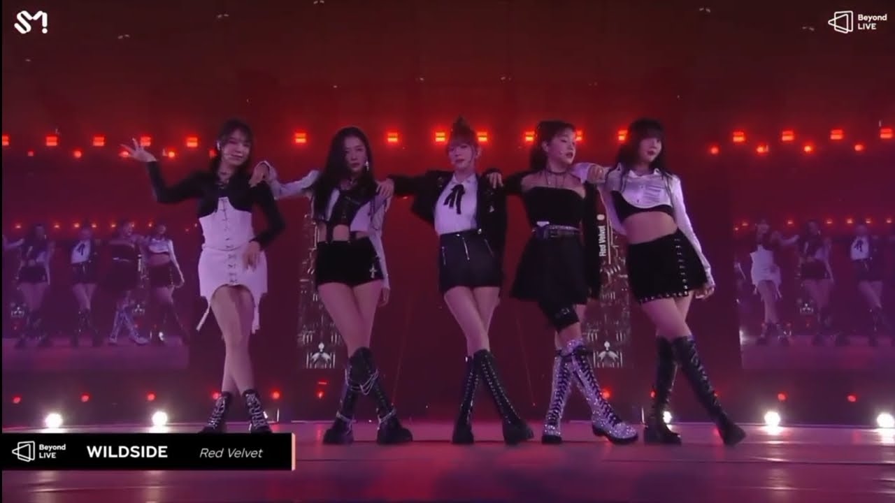 Red Velvet - Performing 