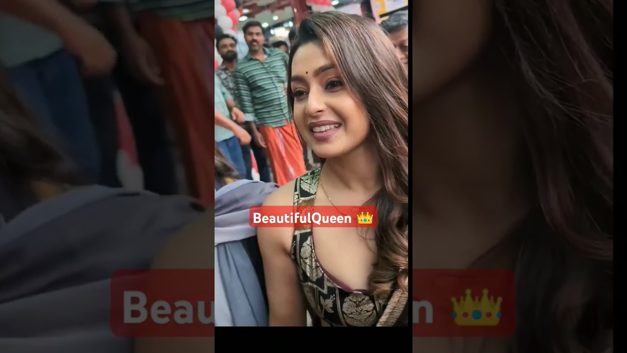 Reels Queens - The most beautiful actress - #yedayung #mokksha #saree #sareeislove #backless #grwm