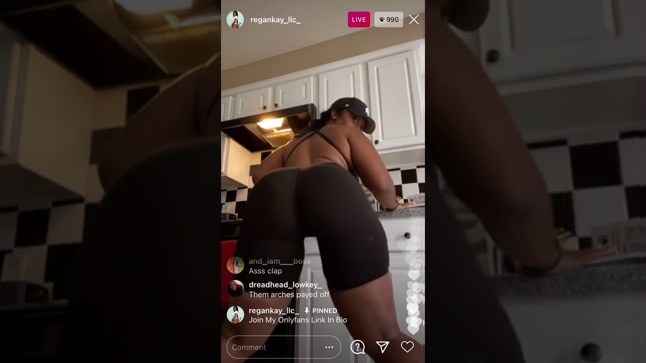Regankay twerking on Ig live