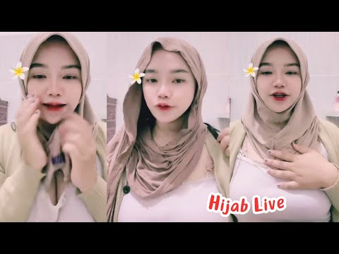 REKOMENDASI HIJAB STYLE HIJABERS CANTIK PAMER BELAHAN