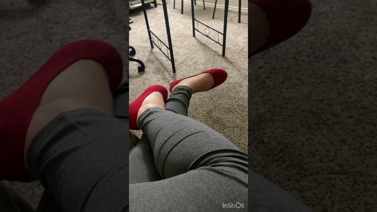 Relaxing with my red flats - Shoeplay =)
