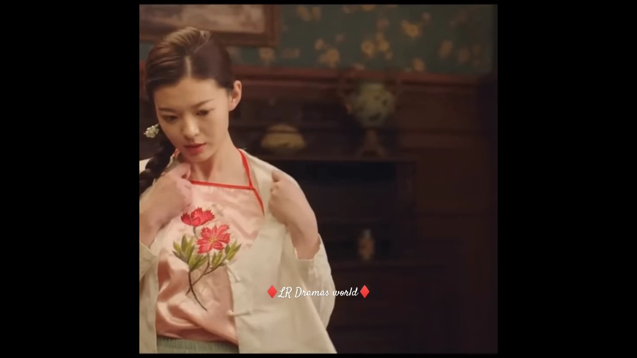 Remove the dress in front of me #viral #cdramas #circleoflove#shortvideo #cdramalover #cdramaedit