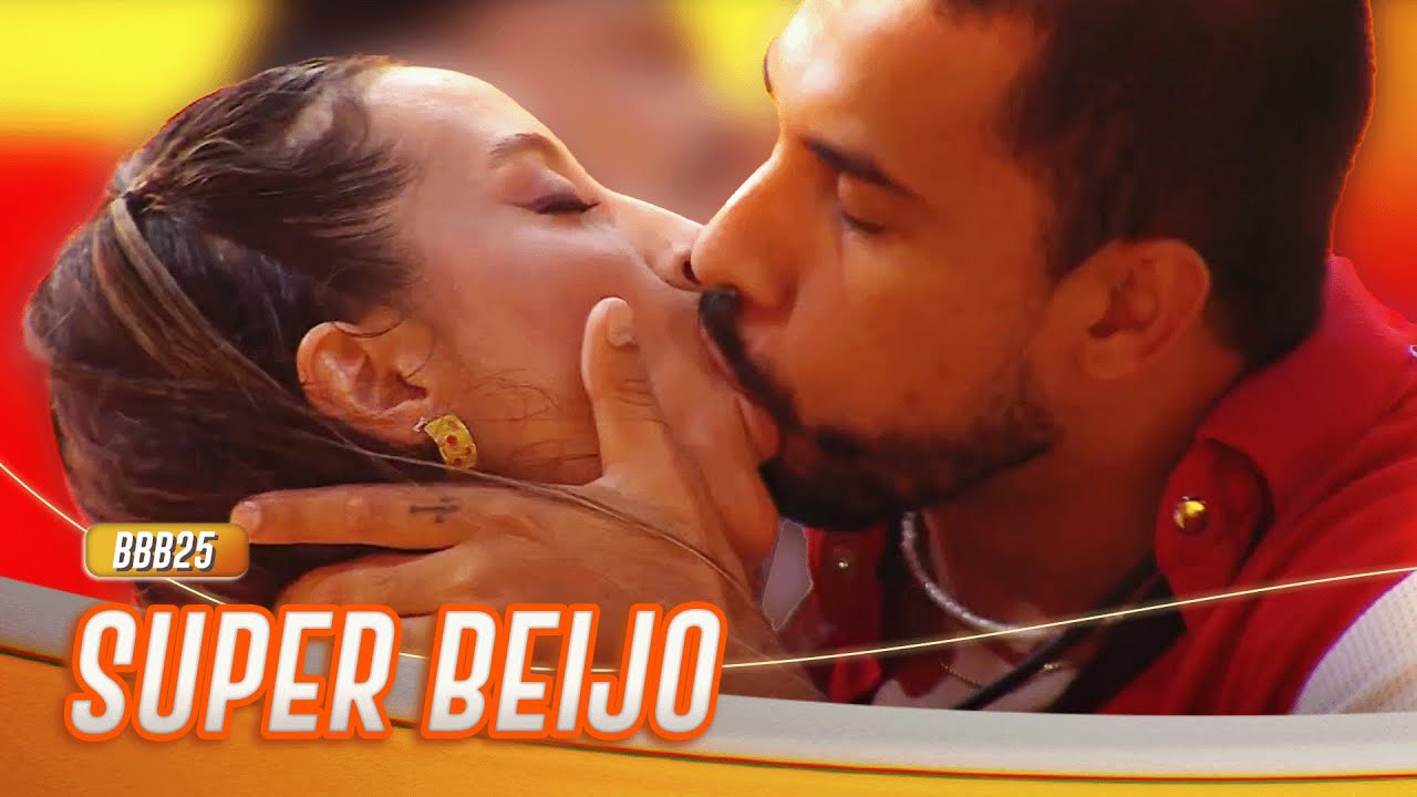 RENATA E MAIKE FINALMENTE SE BEIJAM NA FESTA! 🔥🫦 | BBB 25