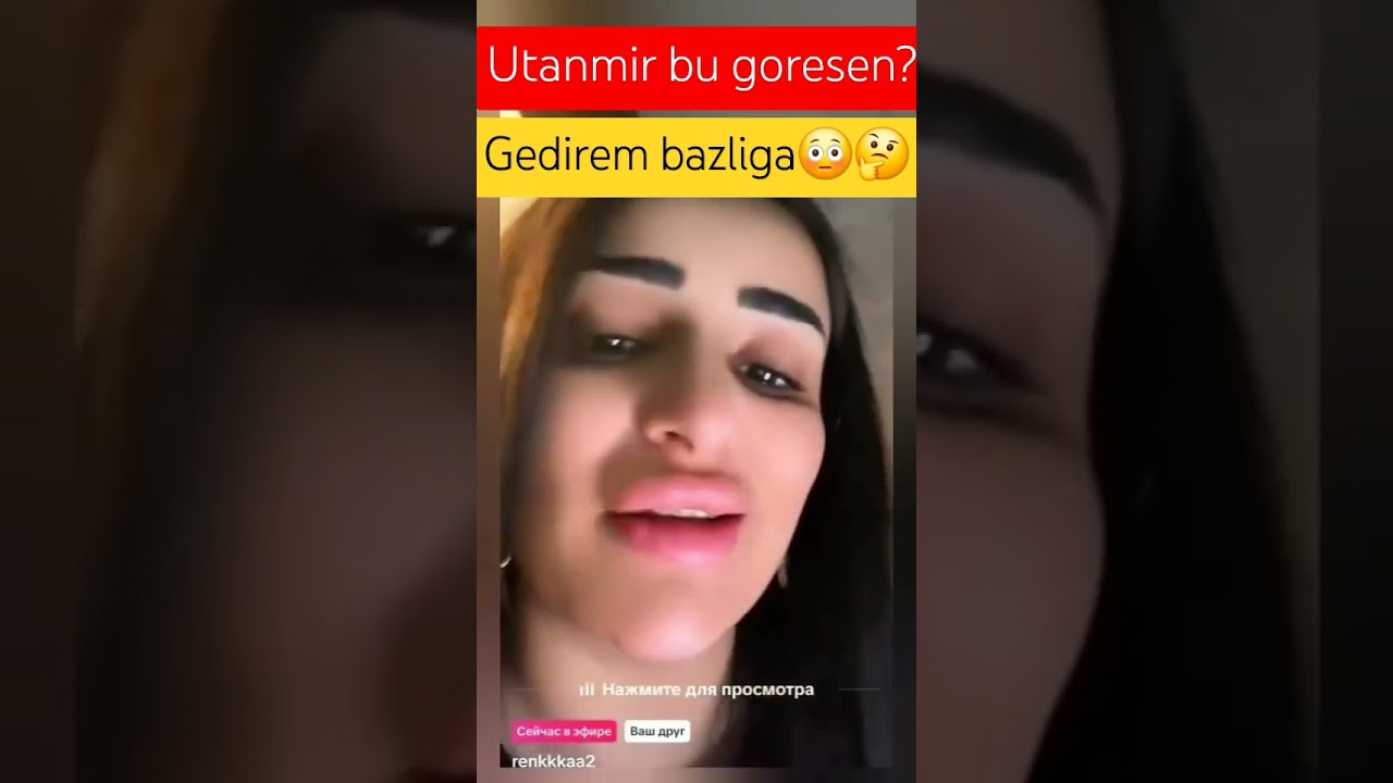 Renka canli yayimda dilini cixaraq 