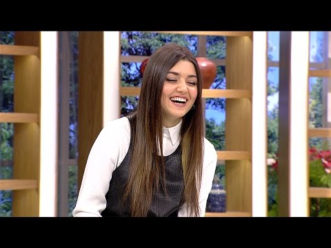 Renkli Sayfalar 4. Bölüm - Hande Erçel'in Türkan Şoray Kanunları var mı?
