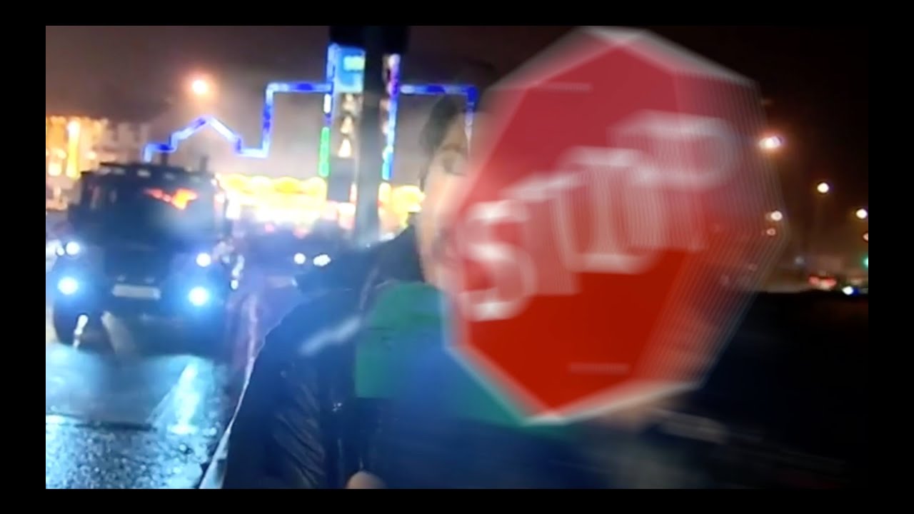 Reporter hit by stop sign during live tv.