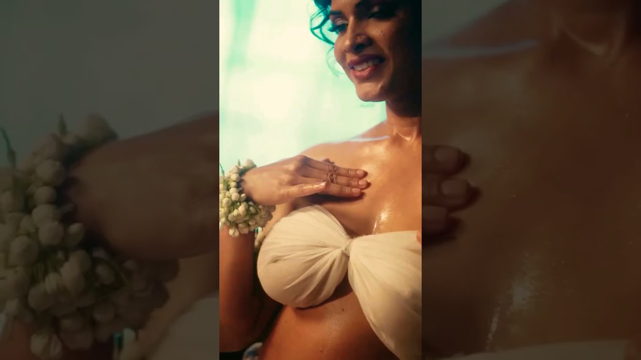 Reshmi R Nair hot 🔥 #romantic #dance #shorts #trending #viralvideo #beautiful #model