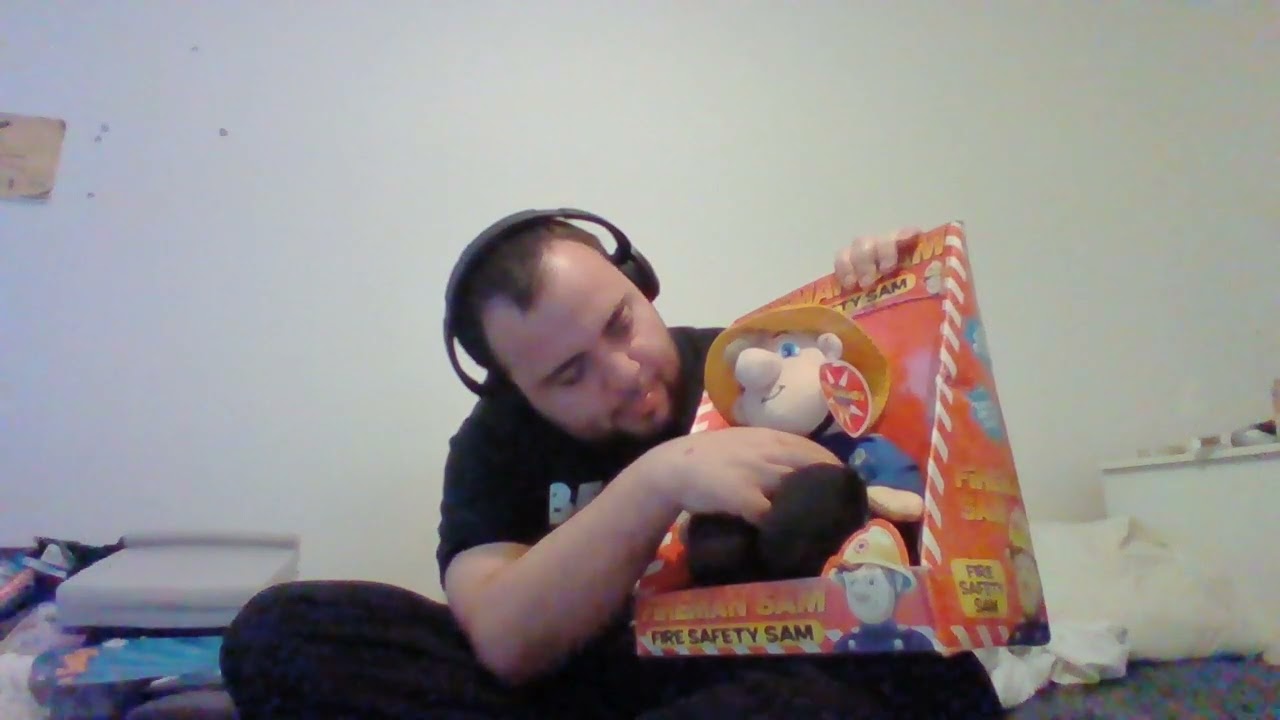 review on a very Rare 1999 fireman sam Fire Safety sam