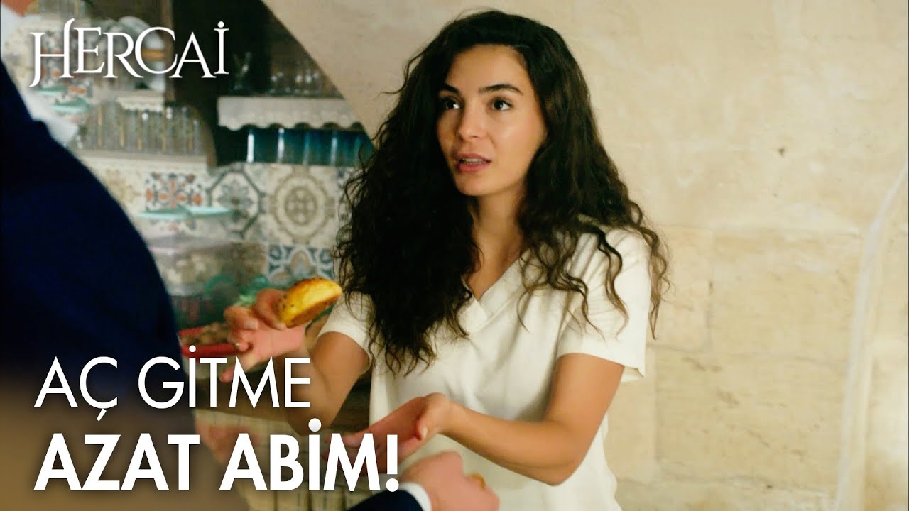 Reyyan yaptığı poğaçalardan Azat'a ikram ediyor - Hercai 42. Bölüm