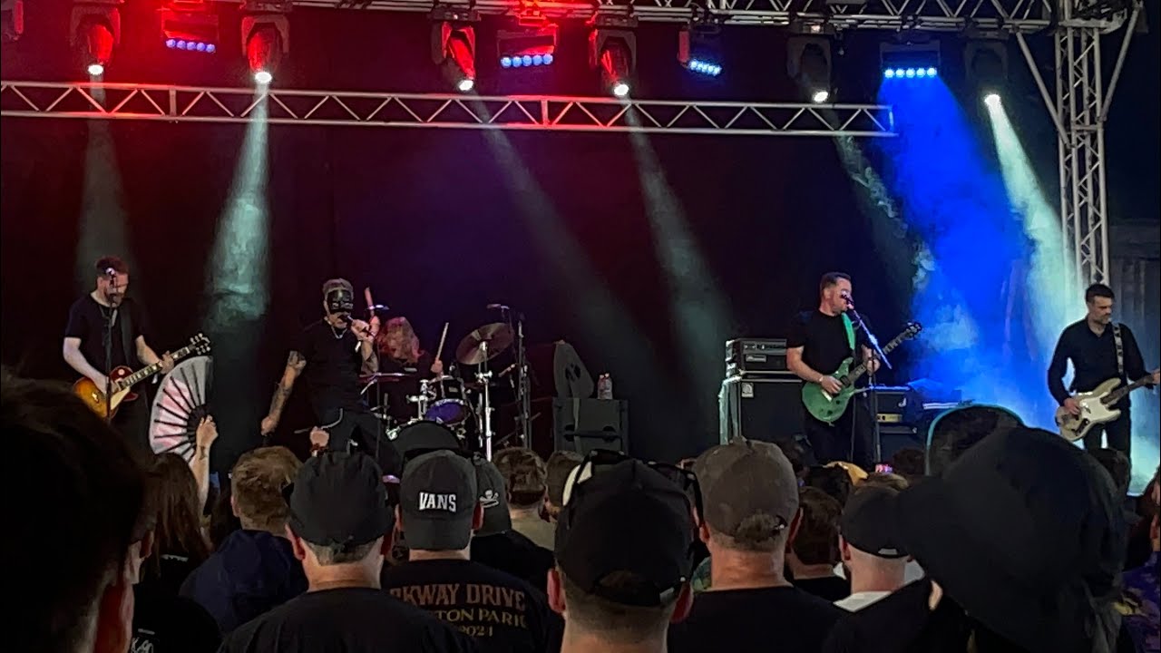 Riding The Low Live Download Festival 2025