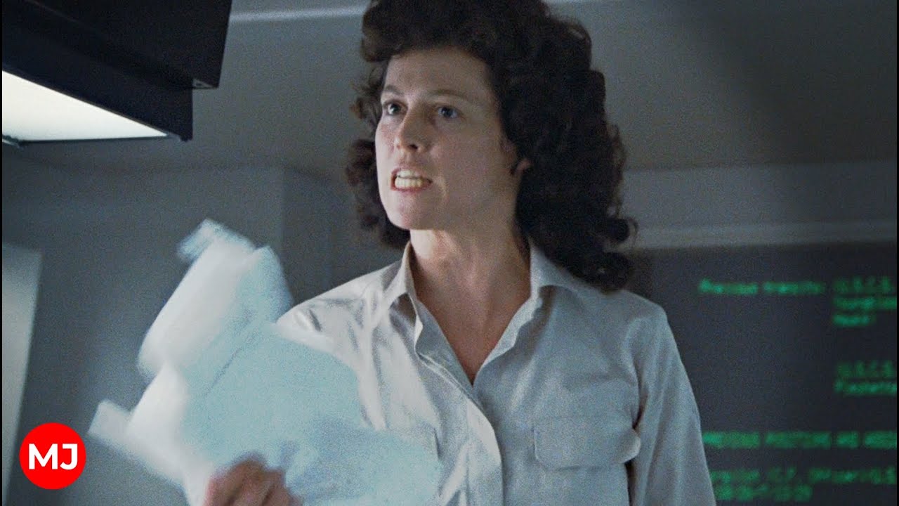 Ripley found out that they sent colonists to LV-426 planet - Aliens (1986) in 1080p