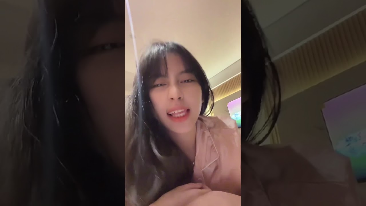 Risa Tjan Tiktok Live Pink Pajama