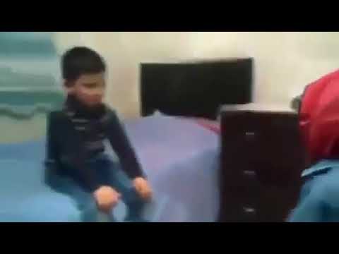 ÖRÜMCEK ADAM TOKAT ATIYOR (BURAK KİNG)
