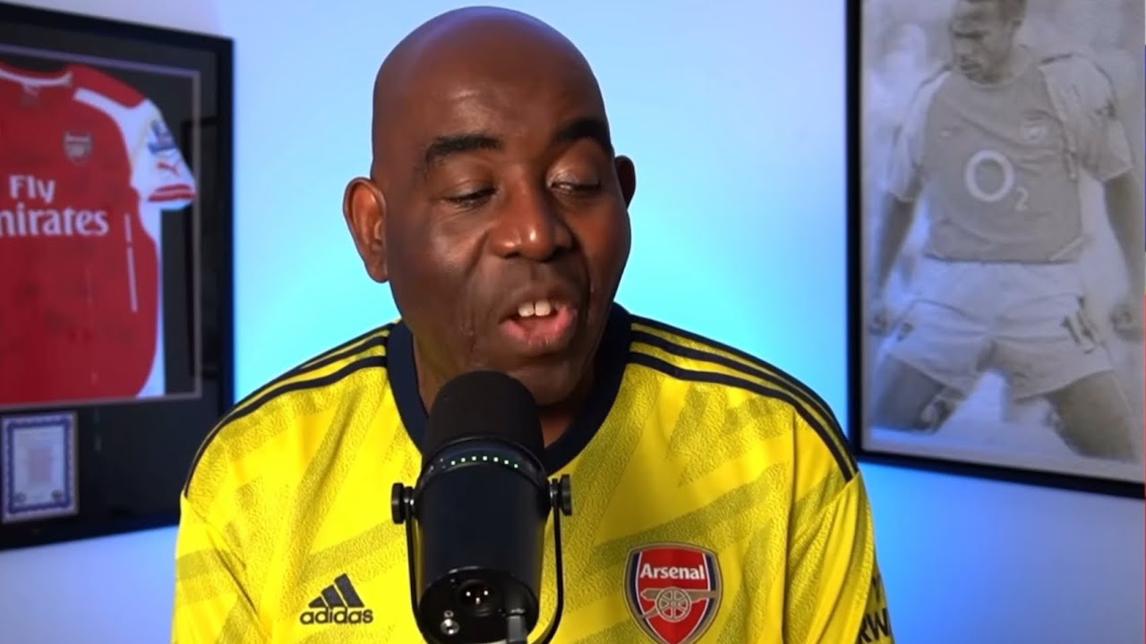 Robbie reacts to “Chelsea could HIJACK Sesko deal”