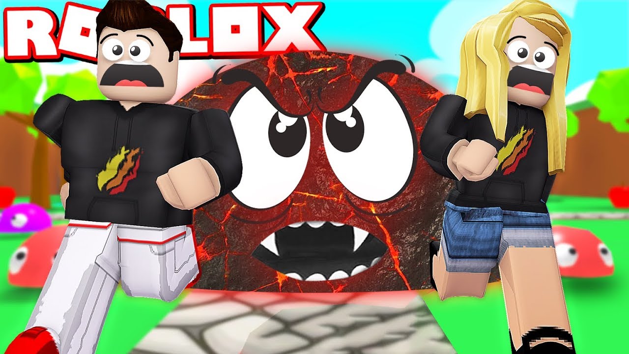 ROBLOX RUN FROM THE EVIL BLOB with MY WIFE! (Blob Simulator)