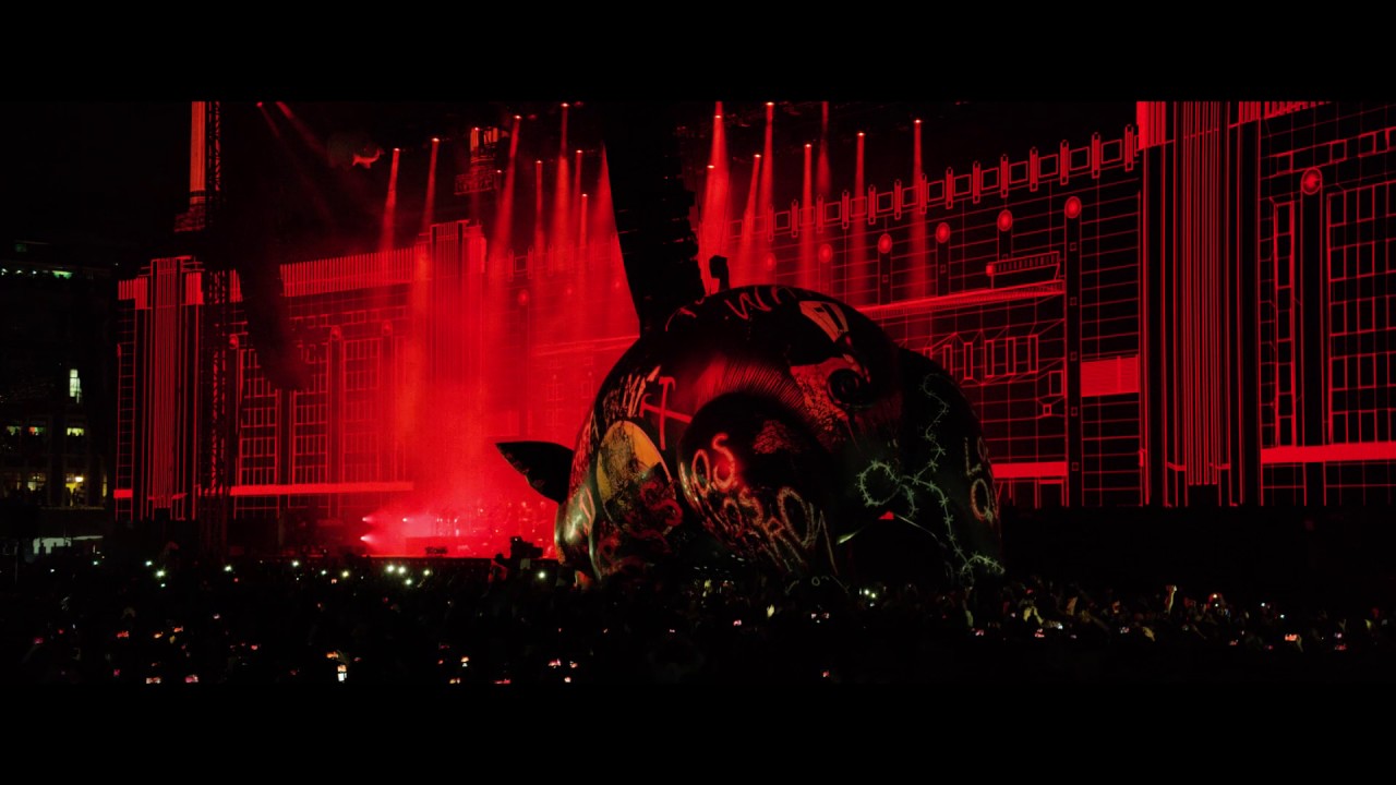 Roger Waters - Pigs (Three Different Ones) (Live)