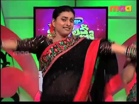 Roja navel show in beautiful saree