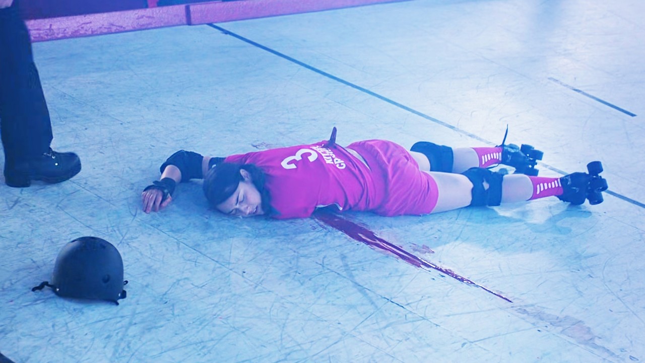 Roller Derby Disaster Ends With a Twisted Arm!