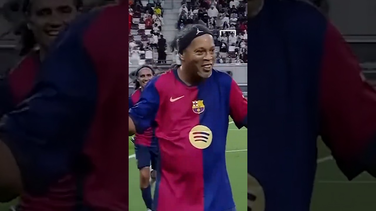 RONALDINHO scores BRILLIANT FREE-KICK against REAL MADRID 🤙🇧🇷 #shorts #football #soccer