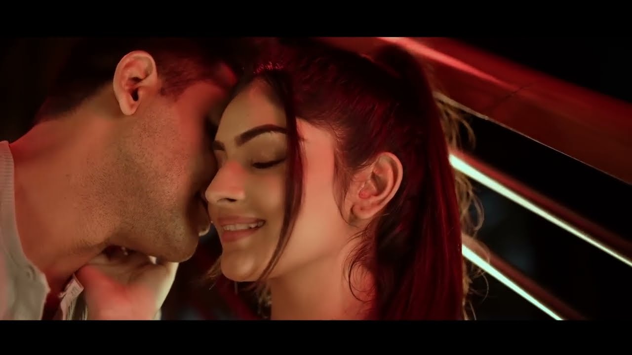 Rosa Thol 💋(රෝස තොල් ) | Saranga Disasekara [Official Music Video]