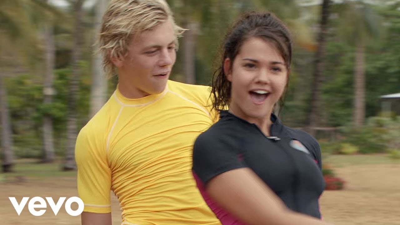 Ross Lynch, Maia Mitchell, Teen Beach Movie Cast - Surf's Up (from 