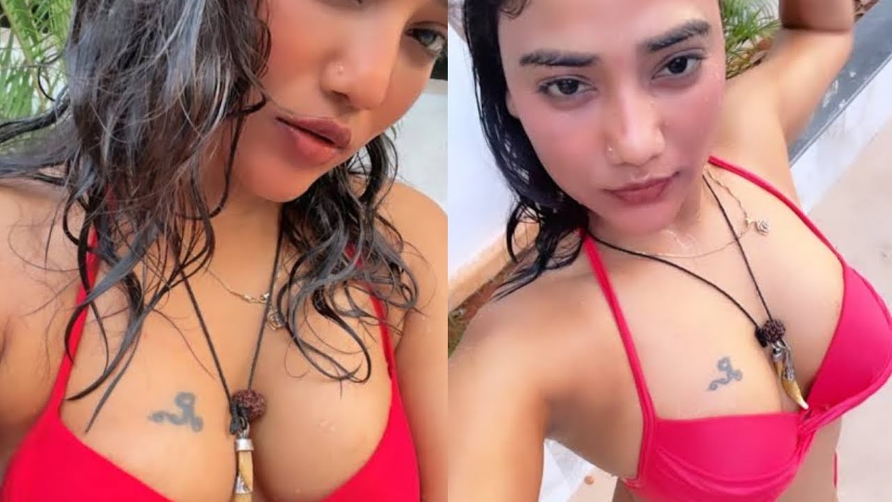 Ruks Khandagale hottest insta live hot session #viralvideo