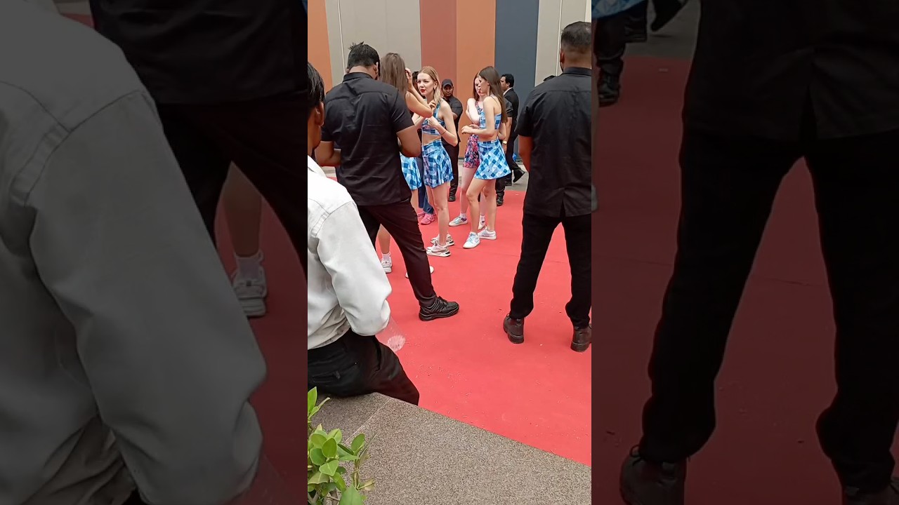 Russian Girls #russian #russia #cutrgirl #cute #shortsvideo #viral #trending #viralvideo #live #girl