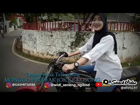 RX KING bersama Wanita Cantik