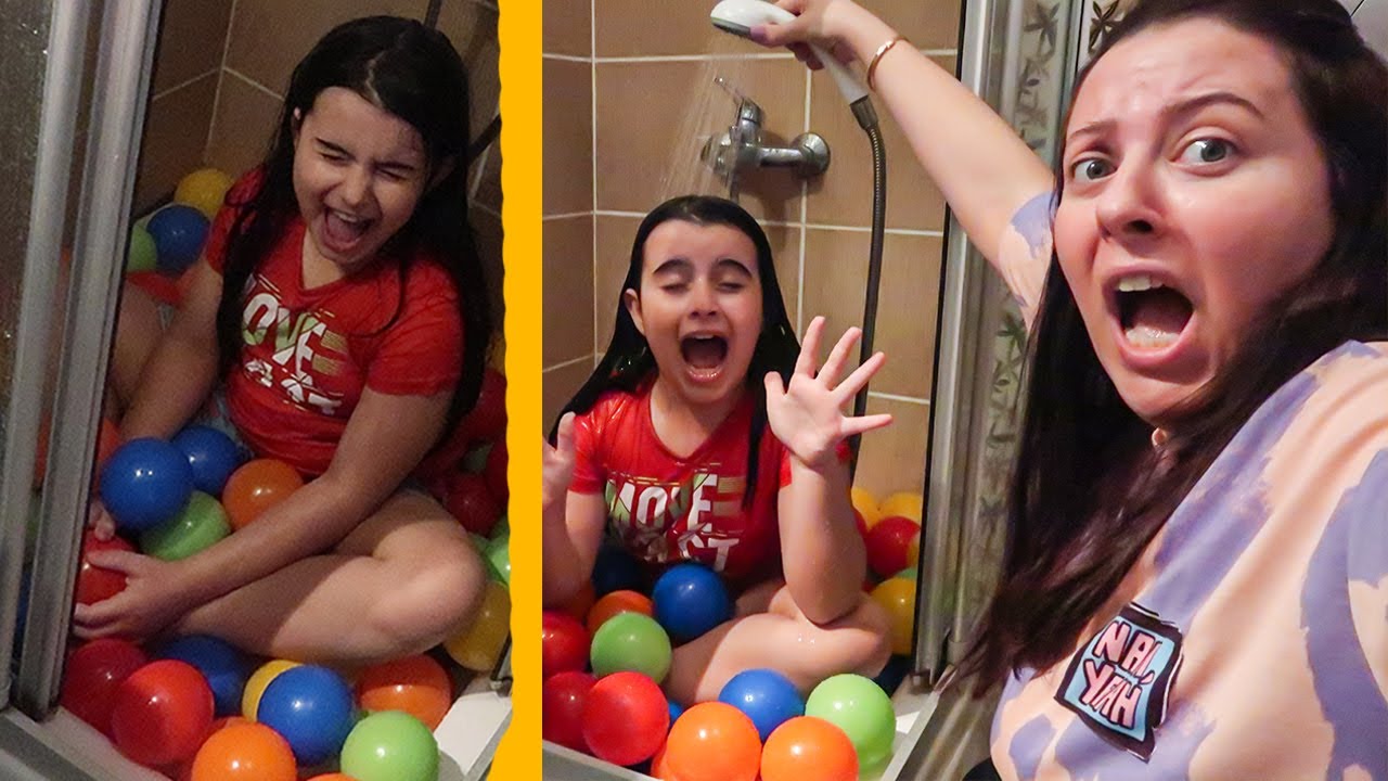 RÜYA'YA RENKLİ TOP ŞAKASI! (BANYO'DA UFAK TOP HAVUZU)