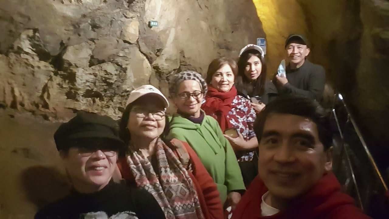 Ryugashido Cavern: Beauty of nature inside the largest limestone caves in the Tokai Region, Japan.