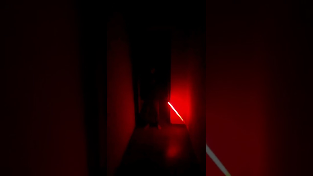 Sable de luz rojo