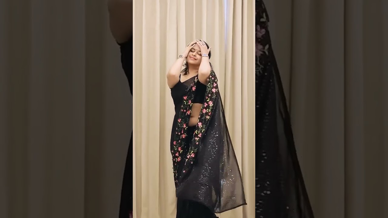 sadhika venugopal hot navel sexy saree