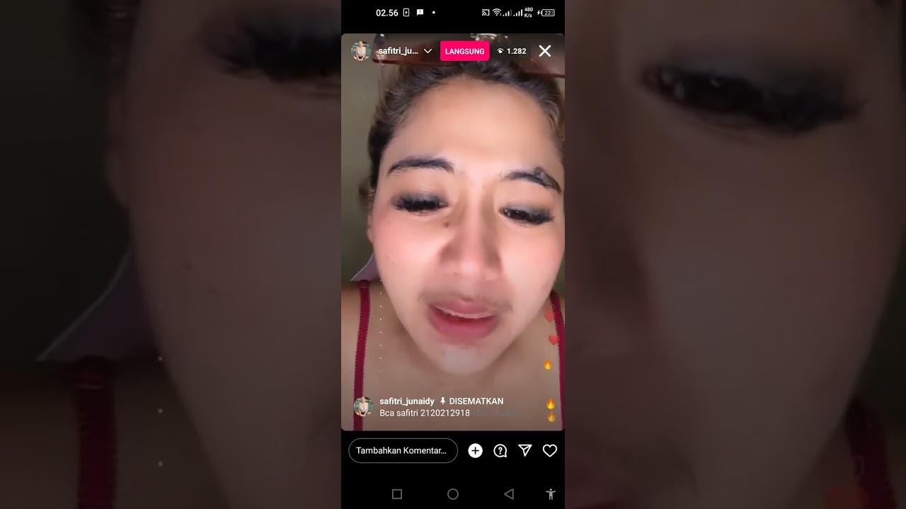 safitri djunaedi live bar2 nobra 😋