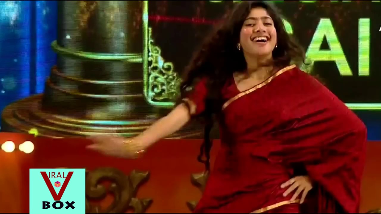 Sai pallavi navel