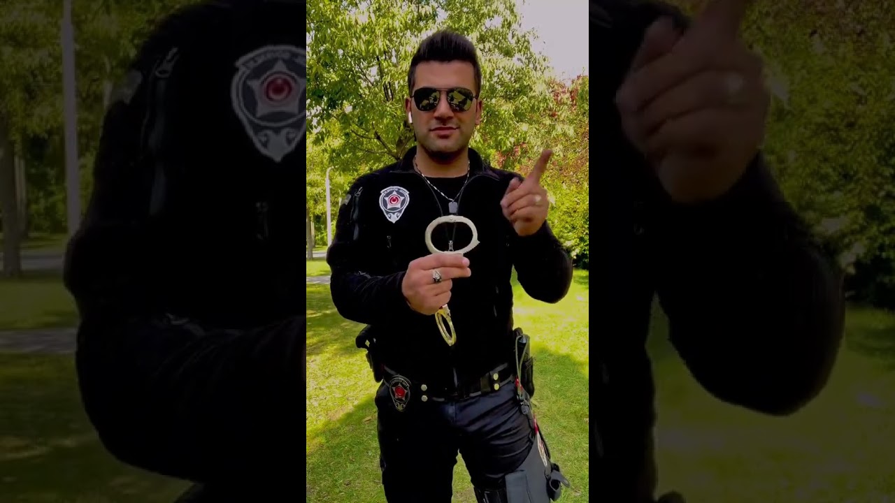 Salla kelepçeyi bırak dert olsun 😁