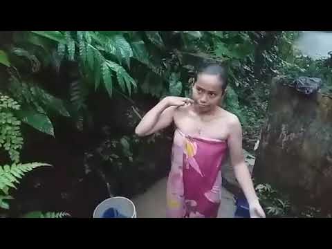 SALSA CAMPING MANDI HUJAN // PESONA HIDUP DI DESA