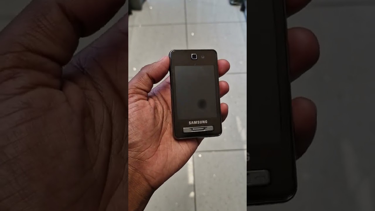 Samsung F480: A Pocket-Sized Powerhouse! #oldgadgets